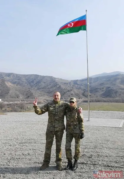 Azerbaycan Cumhurbaşkanı Aliyev direksiyonun başına geçti Ermenistan işgalinden kurtarılan bölgeleri ziyaret etti