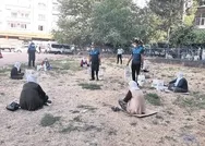 Diyarbakırda kadınlar sosyal mesafeye dikkat ederek oturdu İstanbuldaki gençlere örnek oldu!