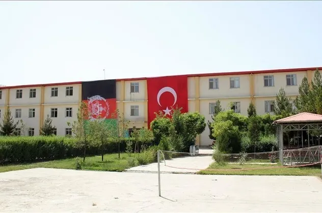 Afganistan’da yeni Türk okulu açıldı