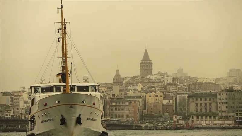 meteoroloji-tek-tek-siraladi-gok-gurultulu-ve-saganak-beklenen-35-il-sizin-sehriniz-var-mi-1778324853451.jpg Çöl tozu Türkiye’ye geliyor: 10 gün boyunca etkili olacak-3