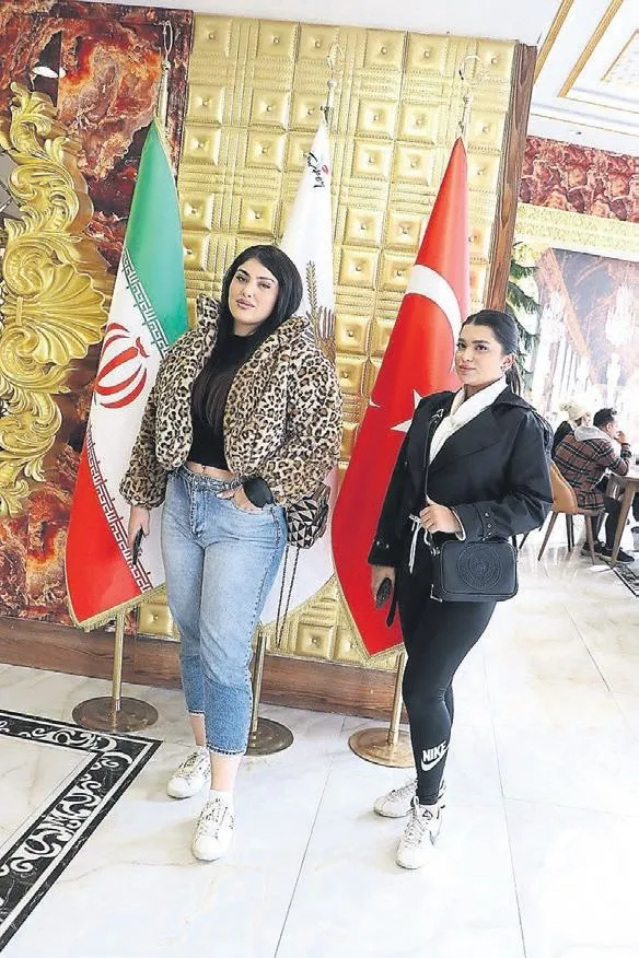 kiz-meselesi-kavgasi-can-aldi-yakin-arkadasini-darp-ederek-oldurdu-1701221700900.jpeg Kız meselesi kavgası can aldı! Yakın arkadaşını darp ederek öldürdü-13