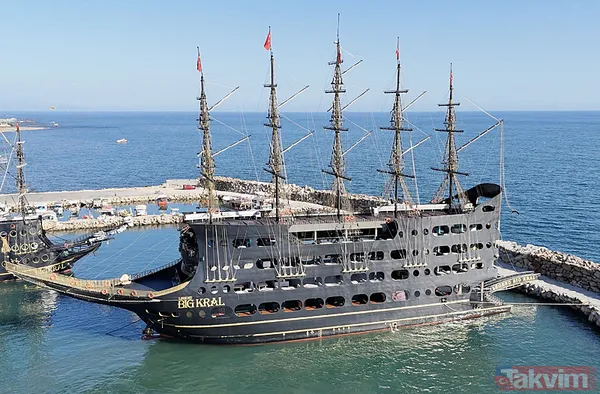 Gören 'yok artık' diyor! | Ünlü rekortmenden Antalya'da yepyeni rekor: 1300 tonluk gemiyi böyle çekti - 6