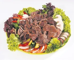 Dönerde domuz eti, çikolatada ilaç var