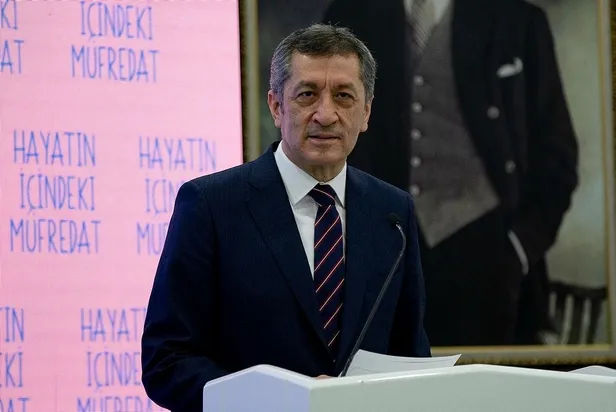Sınavlar ertelenecek mi? Milli Eğitim Bakanı Ziya Selçuk: Tabloya bakıp kararı gözden geçiririz-3