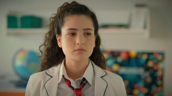 akif-perisan-halde-suzanin-kapisina-dayandi-kardeslerim-24-bolum-2-fragmani-yayinlandi-gemiler-yakildi-ortalik-karisti-1634136988827.jpg Akif perişan halde Suzan’ın kapısına dayandı! Kardeşlerim 24. bölüm 2. fragmanı yayınlandı: Gemiler yakıldı ortalık karıştı!-8