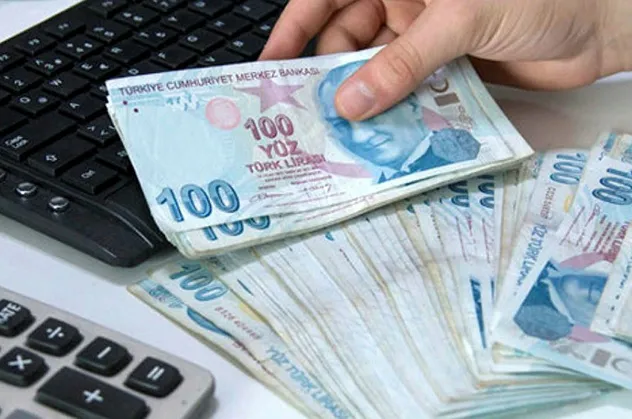 5 bin TL'ye çalışacak kimseyi bulamıyorlar!