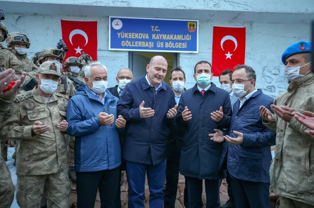 İçişleri Bakanı Soylu'nun katılımıyla İkiyaka Dağları'ndaki üs bölgesi dualarla açılıştı