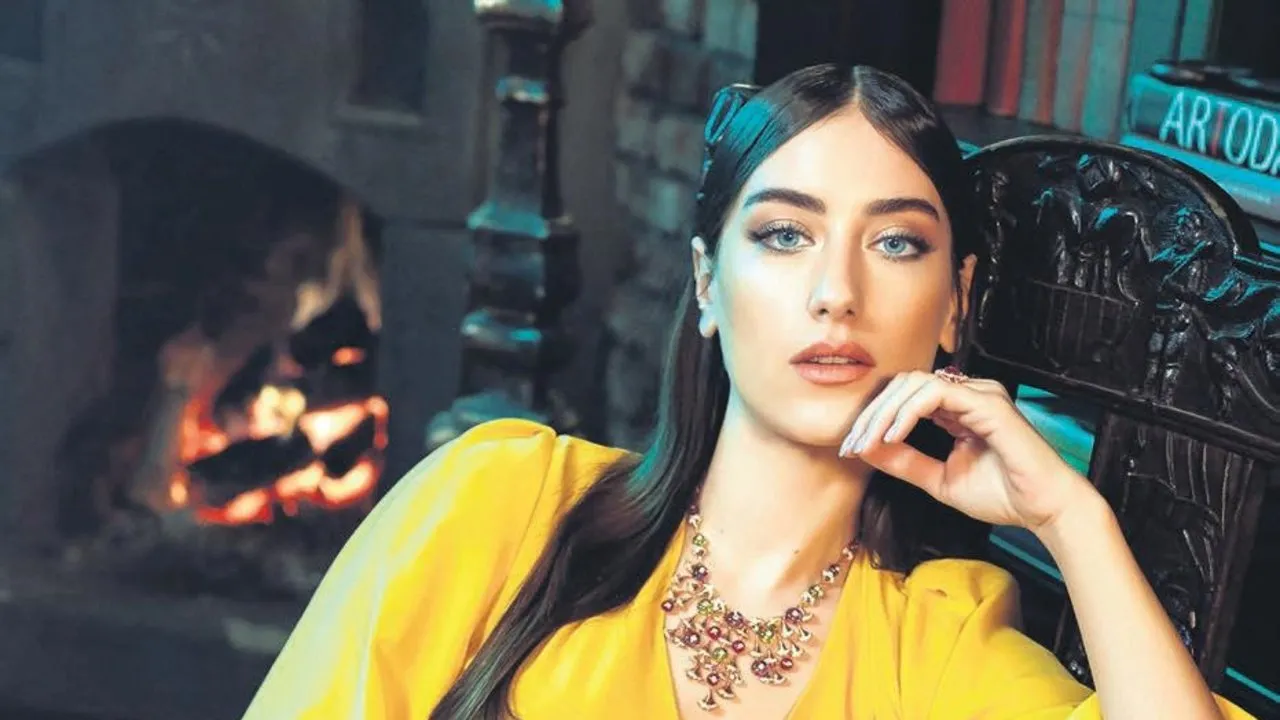 Hazal Kaya zayıflama sırrını anlattı! Önce sebze sonra et...