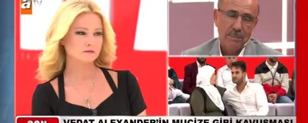 Müge Anlıda gözyaşlarına boğan mucize kavuşma! Vedat Alexander Şen 33 yıllık aile özlemi son buldu!
