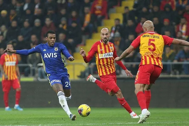kanarya-kayseride-yara-aldi-kayserispor-1-0-fenerbahce-mac-sonucu-1572805261266.jpeg