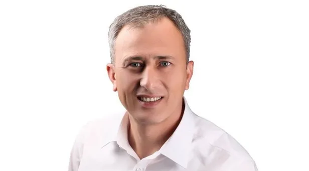 unal-cetin-kimdir-tutuklandi-mi-gokceada-belediye-baskani-unal-cetin-hangi-partiden-yolsuzluk-ve-rusvet-operas-1675153555525.jpg Ünal Çetin kimdir, tutuklandı mı? Gökçeada Belediye Başkanı Ünal Çetin hangi partiden? Yolsuzluk ve rüşvet operasyonu!-4