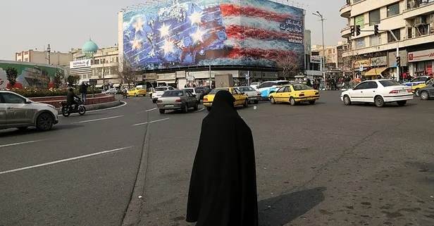 ABD savaş gemileri Orta Doğu'da! İran tehdit ederken Trump "Anlaşmak istiyorlar" dedi