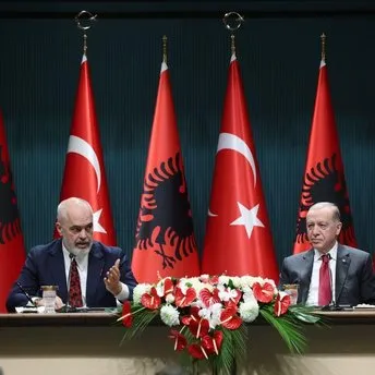 ▶️ Başkan Erdoğan ile Arnavutluk Başbakanı Edi Rama’dan ortak basın toplantısı!