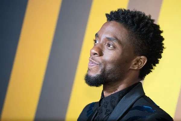 chadwick boseman olum sebebi nedir black panther chadwick boseman kimdir kac yasindaydi takvim