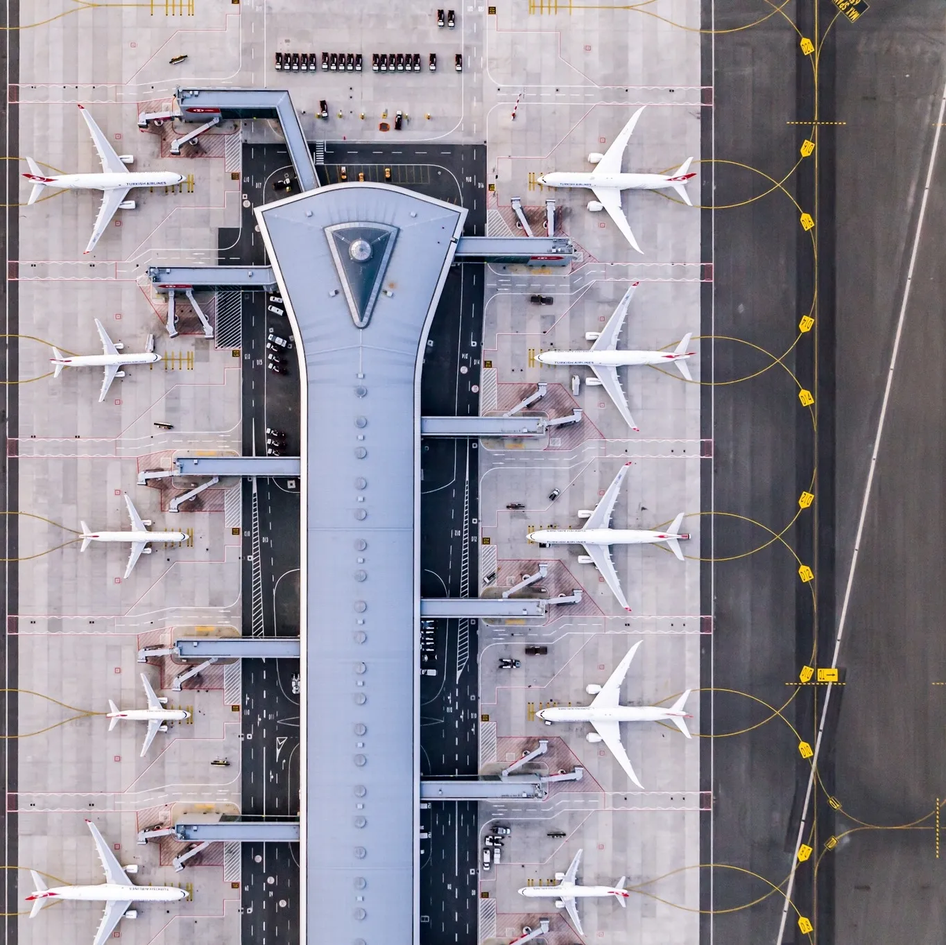 İstanbul Havalimanı’nı 2 ayda 12 milyon yolcu kullandı