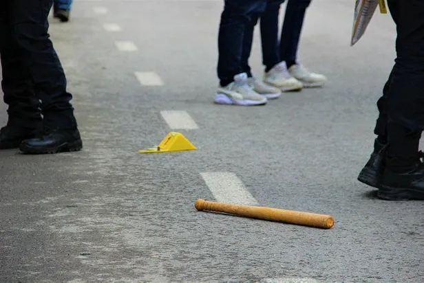 Kocaeli Darıca'da yol verme kavgası sinirleri gerdi! Beyzbol sopalı genci silahla yaralayıp kaçtı-8