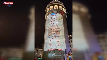 İstanbul'da öğretmenler günü Galata Kulesi'ne yansıtılan görsellerle kutlandı