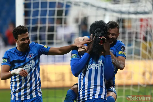 Mbaye Diagne Galatasaray formasını giydi - 3