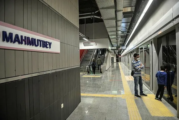 m7-mecidiyekoy-mahmutbey-metro-hattinda-yangin-seferler-durduruldu-1627136953953.jpeg M7 Mecidiyeköy-Mahmutbey Metro Hattı'nda yangın: Seferler durduruldu-3