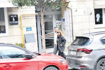 Selen Görgüzel Nişantaşı’nda kardeşiyle hastane çıkışı görüntülendi