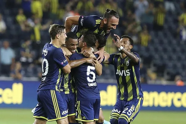 Kanarya skoru koruyamadı! Fenerbahçe 2-2 Cagliari Maç sonucu-1
