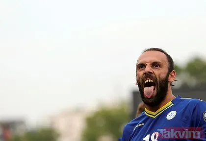 Vedat Muriç Çekya maçında gol attı, taraftar çıldırdı! ’Türkiye’nin en iyi forveti Vedat Muriç’