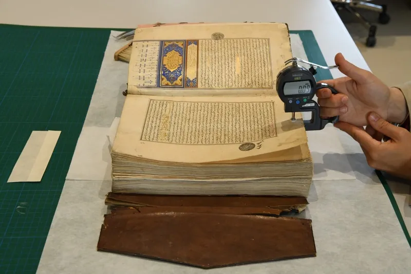 784-bin-eserlik-hazine-turkiyenin-yazma-eser-envanteri-dunyanin-en-buyukleri-arasinda-1776071500089.jpeg 784 bin eserlik hazine: Türkiye'nin yazma eser envanteri dünyanın en büyükleri arasında-3