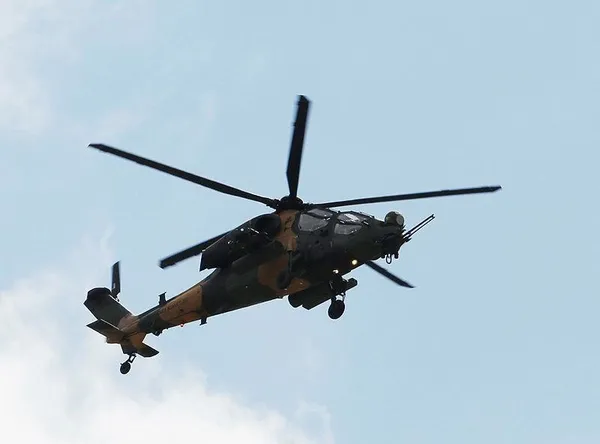 Yerli ve milli ‘Atak’ helikopterleri KKTC semalarında-3
