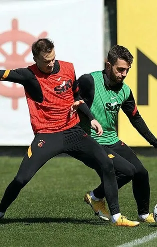 SON DAKİKA: Galatasaray'a Ryan Donk müjdesi! Takımla birlikte çalıştı