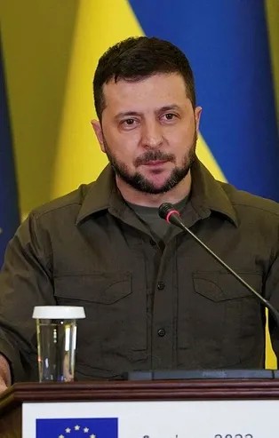 Ukrayna Devlet Başkanı Volodimir Zelenskiy: Rus güçlerin konuşma kayıtları savaş suçlarını belgeliyor