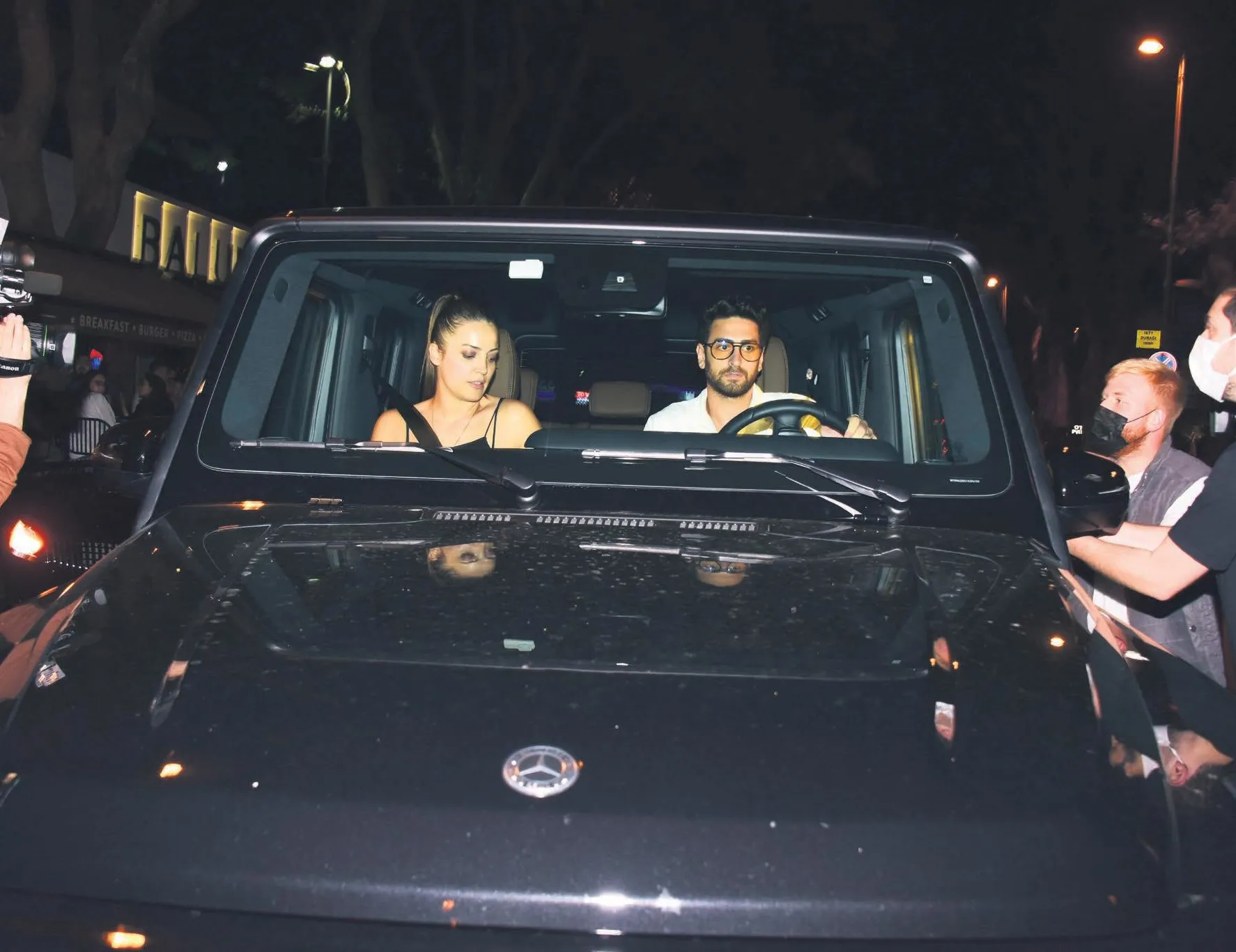 İrem Sak ile Furkan Korkmaz sobelendi