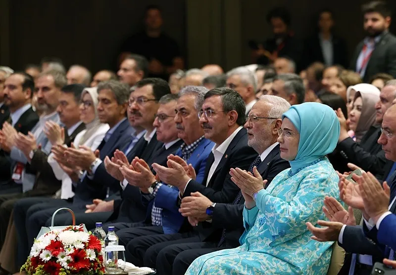 baskan-erdogandan-sakaryada-manifesto-gibi-konusma-israili-titretecek-sozler-ak-parti-teskilatina-uyari-meydan-1782655422852.jpeg Başkan Erdoğan'dan Sakarya'da manifesto gibi konuşma! İsrail'i titretecek sözler | AK Parti teşkilatına uyarı: Meydanın hakkını verin-11