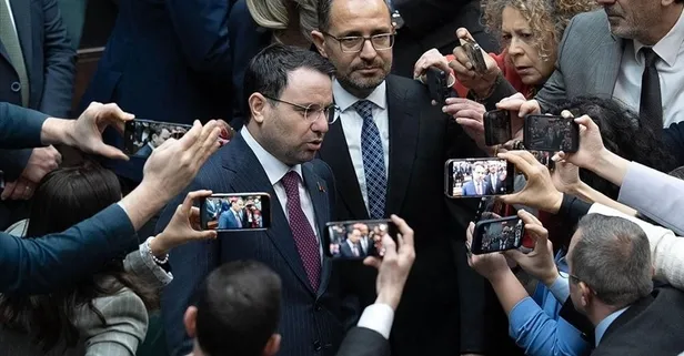 Siyasilerden Özel’in iddialarına karşı Bakan Gürlek için ortak tavır