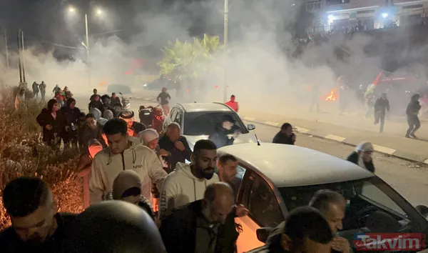 Tarihi esir takası tarihi kareler! İsrailli rehineler Hamaslılara el sallayıp veda etti... Siyonist işgalciler ise Filistinlilere saldırdı - 5