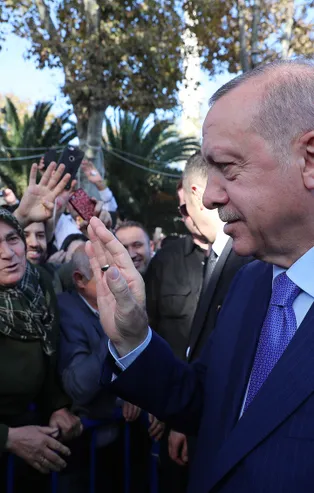 Başkan Erdoğan'a Eyüp Sultan'da yoğun ilgi