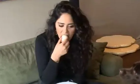 2 ayda 40 kilo verdiren Gizem Tuncer diyeti! Mahmut Tuncer'in kızı bu yöntemle eridi! "7 günde 300 yumurta yedim..."-4