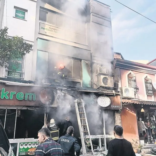 Faciaya ’döner’!