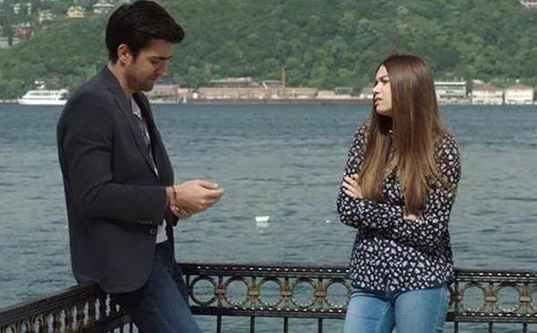 Genç oyuncu rol arkadaşıyla aşk mı yaşıyor?-10