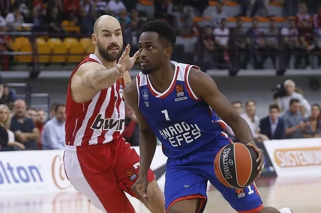 Anadolu Efes resmen duyurdu | Rodrigue Beaubois 2 yıl daha Efes'te