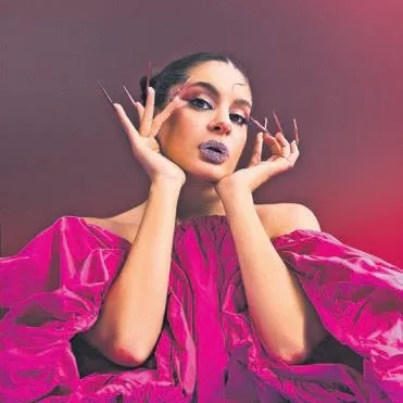 Atiye ‘Gaga’ladı