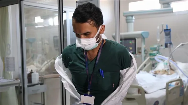 son-dakika-saglik-calisanlarina-izin-ve-emeklilik-islemleri-kisitlamasi-kaldirildi-1611050086460.jpg SON DAKİKA: Sağlık çalışanlarına izin ve emeklilik işlemleri kısıtlaması kaldırıldı-7