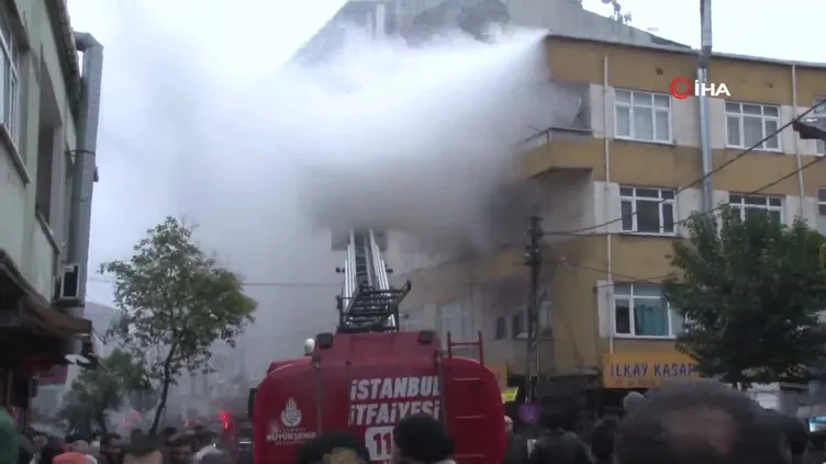 Beyoğlu’nda yangın paniği!