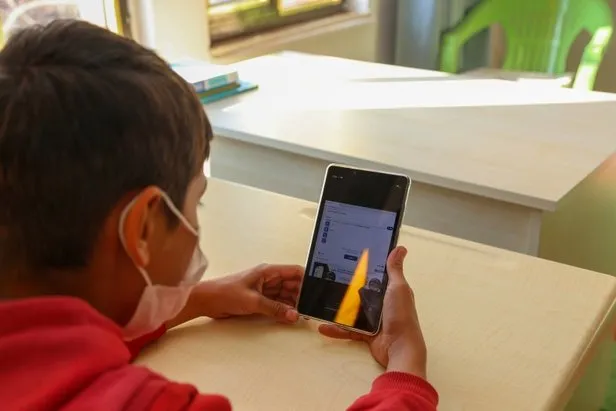 Meb Eba 31 Aralik Bugun Canli Ders Yapilacak Mi 1 Ocak Yilbasi Eba Uzaktan Egitim Ders Var Mi Takvim