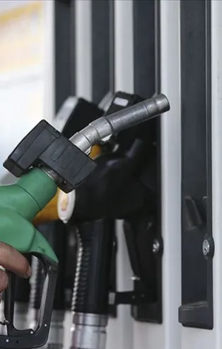 Araç sahipleri dikkat! Akaryakıtta tavan fiyat uygulaması sona eriyor