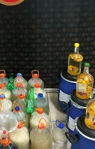 Mersin'de 425 litre sahte içki ele geçirildi