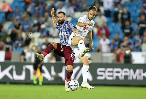 trabzonspor-kayipsiz-gidiyor-trabzonspor-2-1-sivasspor-mac-sonucu-1629747779489.jpeg Trabzonspor kayıpsız gidiyor! Trabzonspor 2 - 1 Sivasspor maç sonucu-4