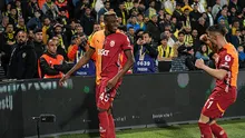 Victor Osimhenden 100 ve 101. gol! Derbide yine sahneye çıktı