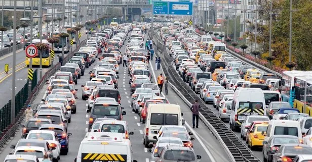 İstanbul trafiğinde son durum ne? İşte İstanbul’da trafik yoğunluğu