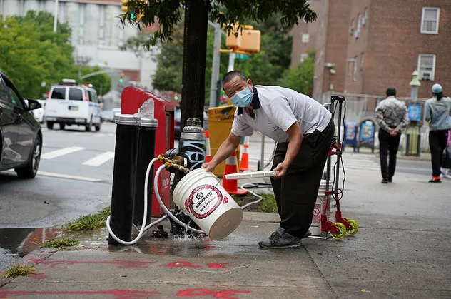 New York'ta suda arsenik krizi: Binlerce kişi panikte
