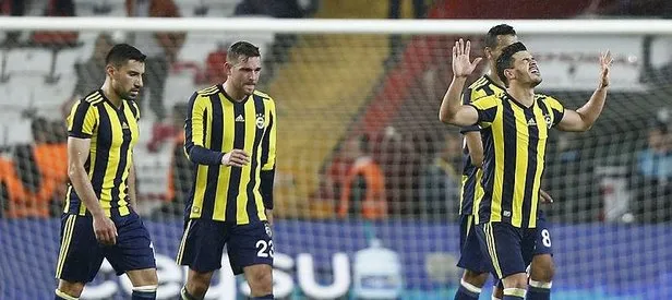 Fenerbahçe Antalya’da samba yaptı